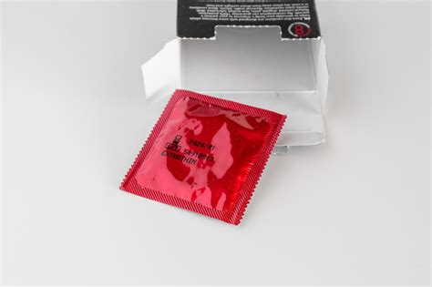 Blowjob ohne Kondom gegen Aufpreis Hure Pfäffikon